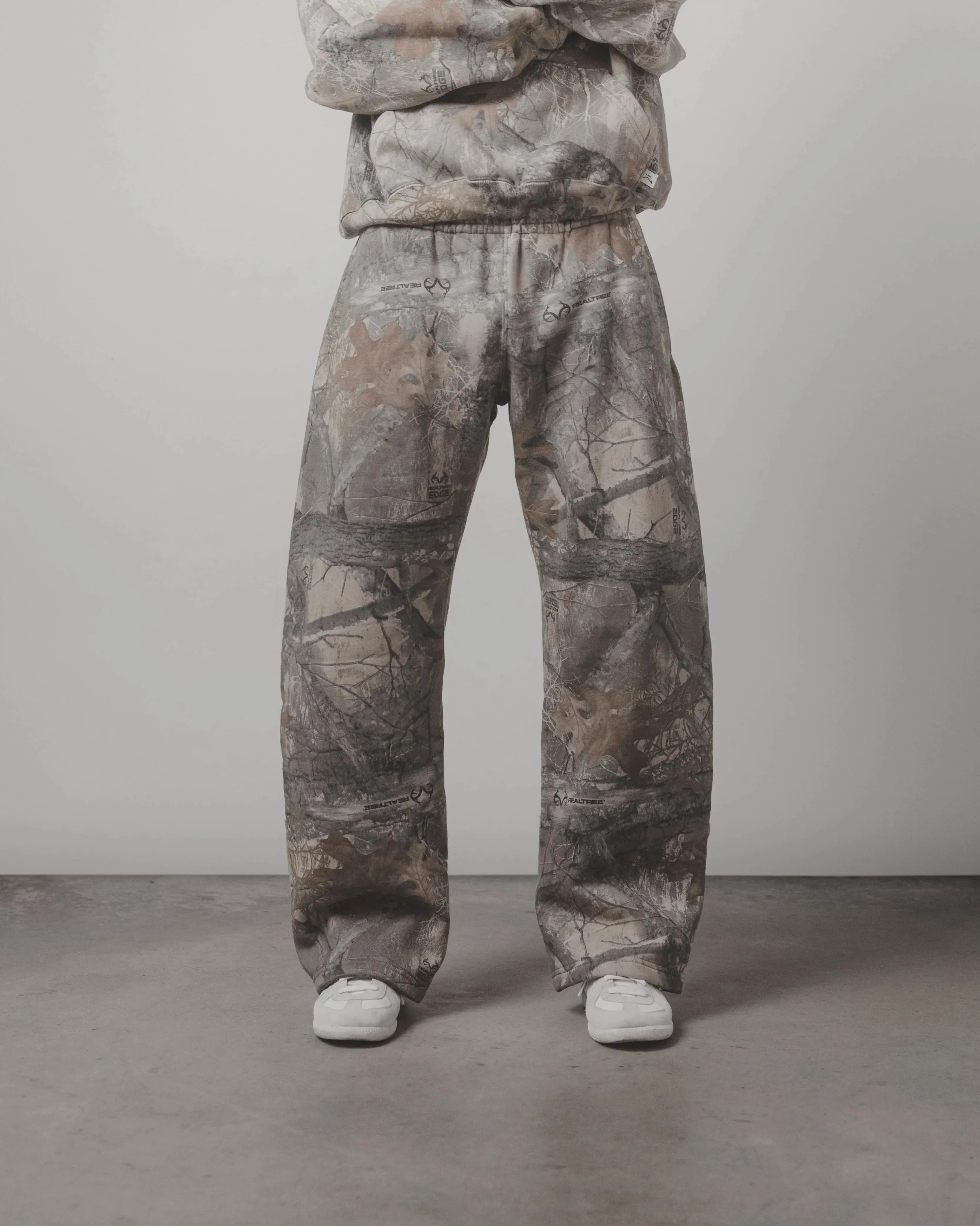 VEIL Camo Sweats